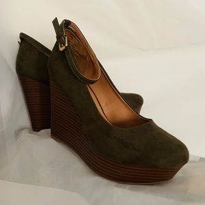Olive Green Wedge Heals